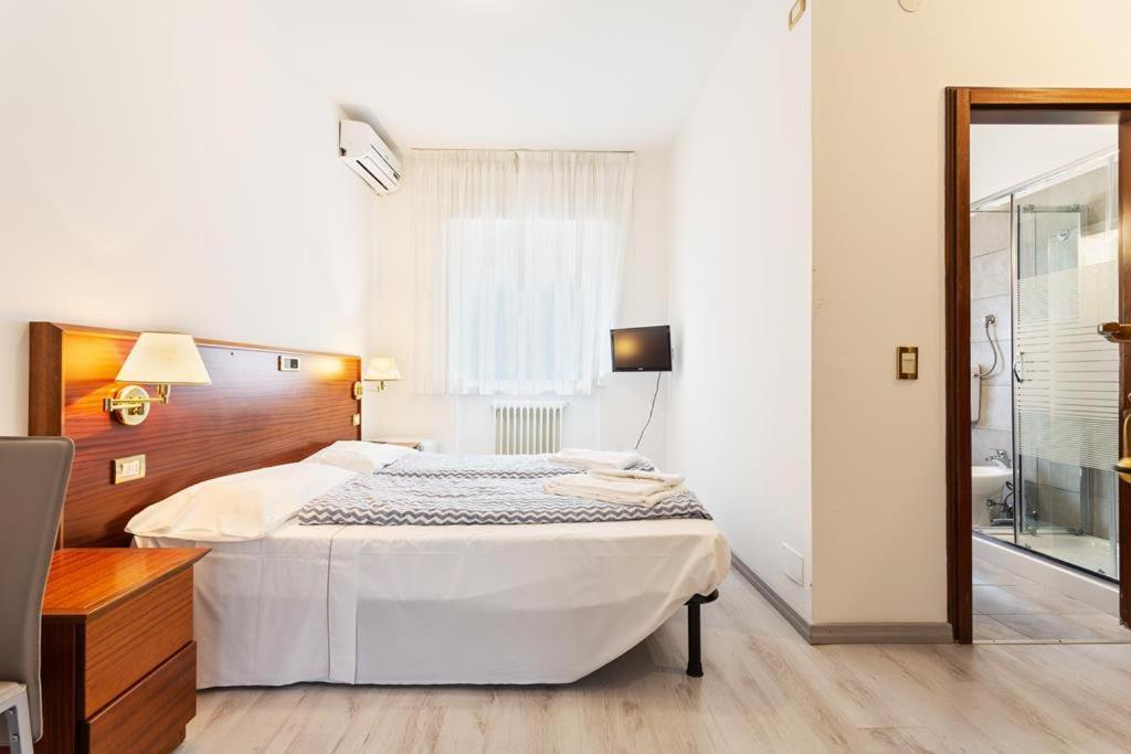 Hotel Gardesana Riva del Garda Ngoại thất bức ảnh