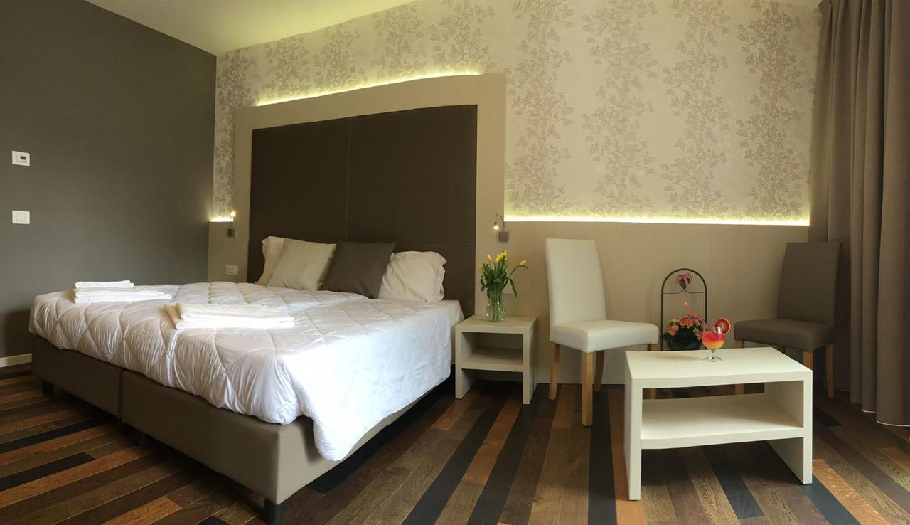 Hotel Gardesana Riva del Garda Ngoại thất bức ảnh